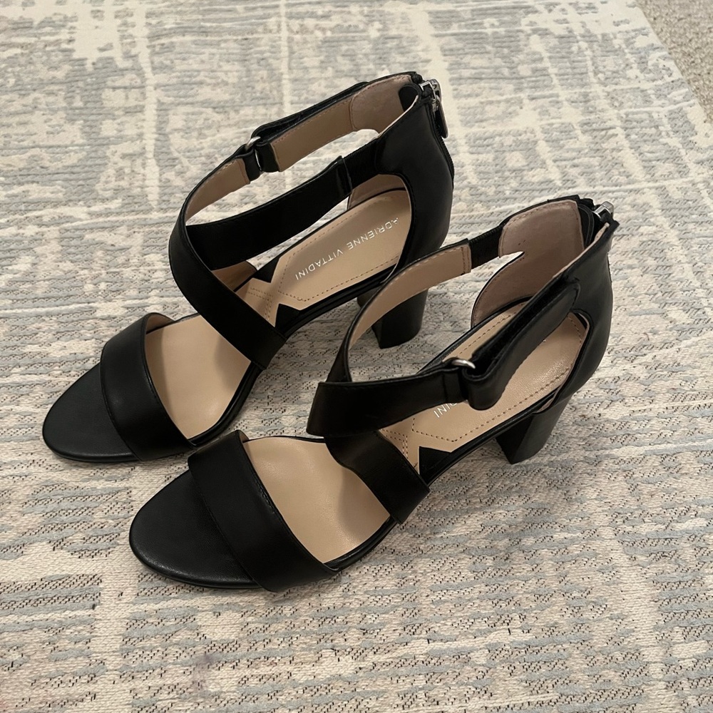 adrienne vitadini black heels